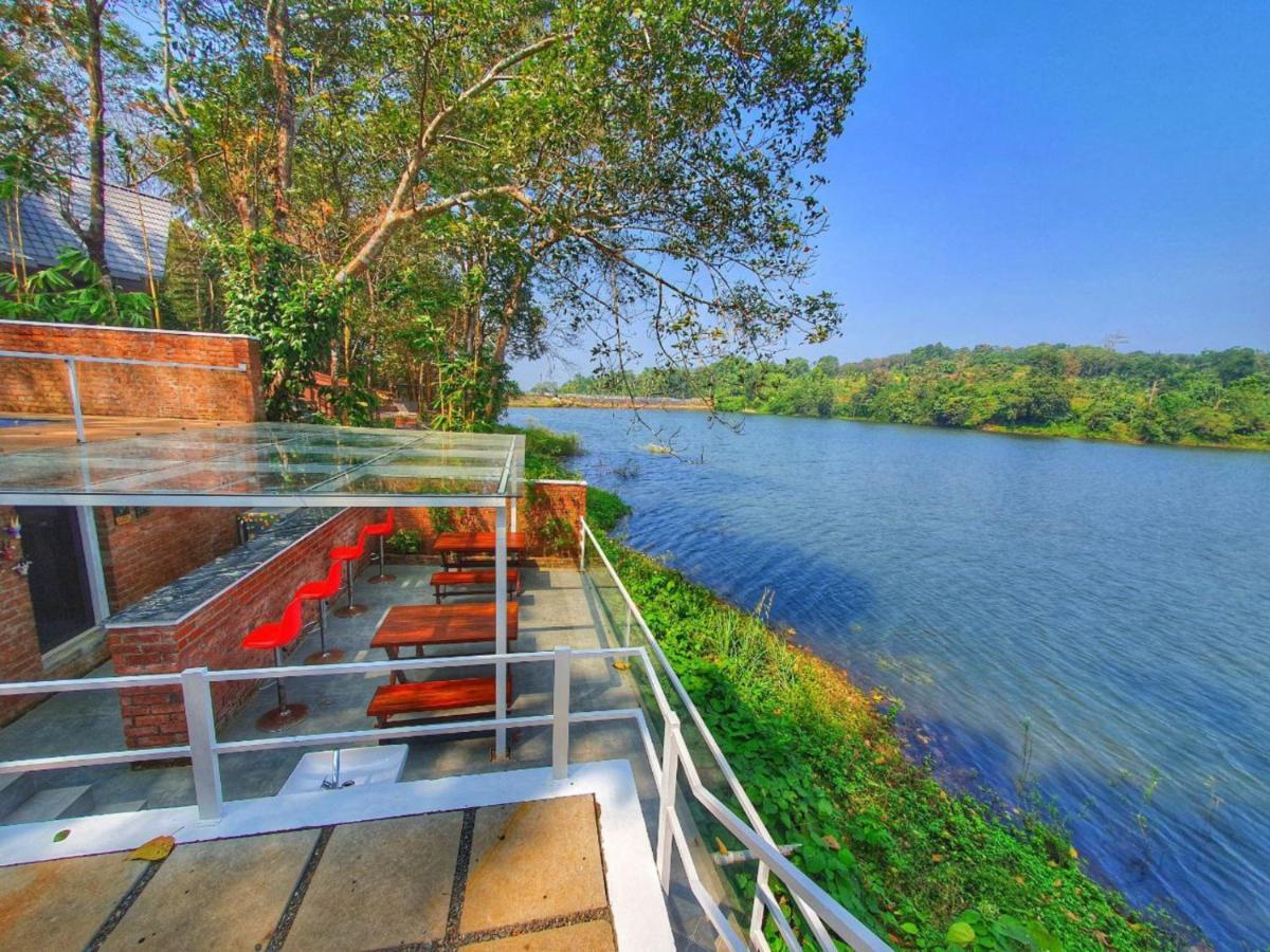Riverine Springs Wadakkanchery Esterno foto